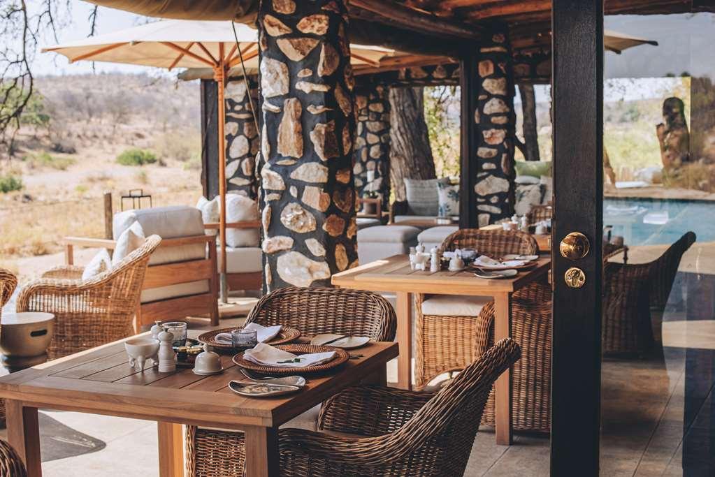 Last Word Kitara Klaserie Private Nature Reserve Restaurang bild